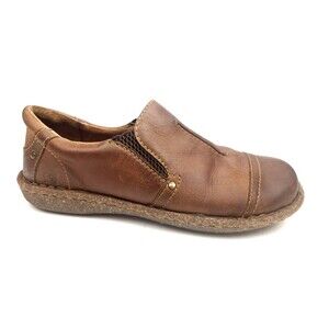 Born Nampa Slip On Loafers Shoes Womens Size 8 Brown nubuck  Casual